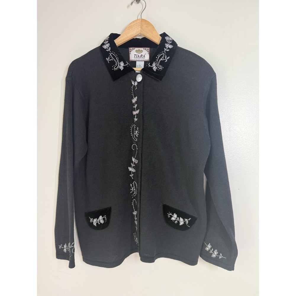 Vintage Tiara International Embroidered Cardigan Sweater L Black Velvet Classic